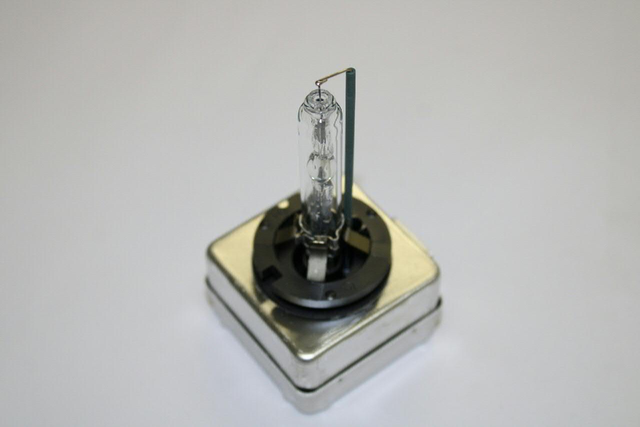 Биксенон VAG N10721806 ціна, від 55.50 USD